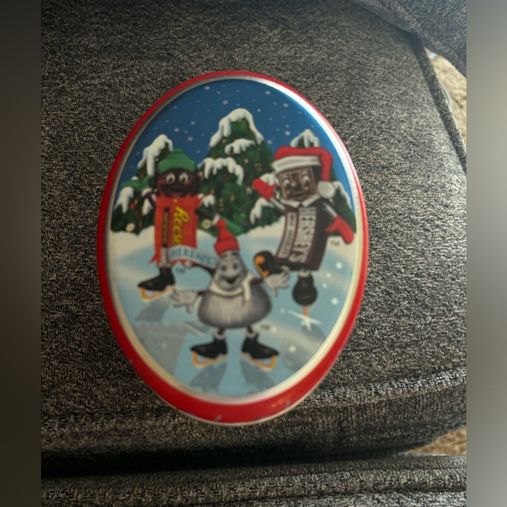 Collector tin